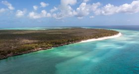 Aldabra aerial view 2. Indian Ocean Mission©Sylvain Péroumal_MonacoExplorations