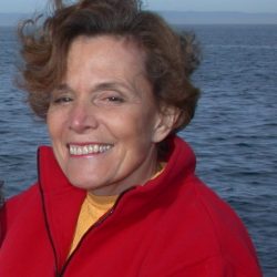 Sylvia Earle est la fondatrice et présidente de Mission Blue ; exploratrice en résidence du National Geographic ; fondatrice de Deep Ocean Exploration and Research, États-Unis.