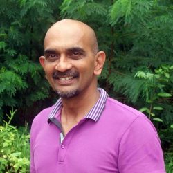 Nirmal Jivan Shah est le Directeur de Nature Seychelles.Nature Seychelles est une association non gouvernementale enregistrée aux Seychelles dédiée à la conservation de l'environnement.