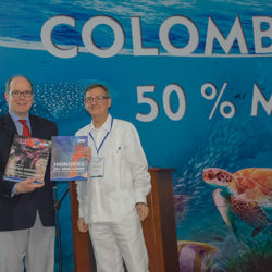 H.S.H. Prince Albert II of Monaco and Dr Francisco Armando Arias, Director of INVEMAR.